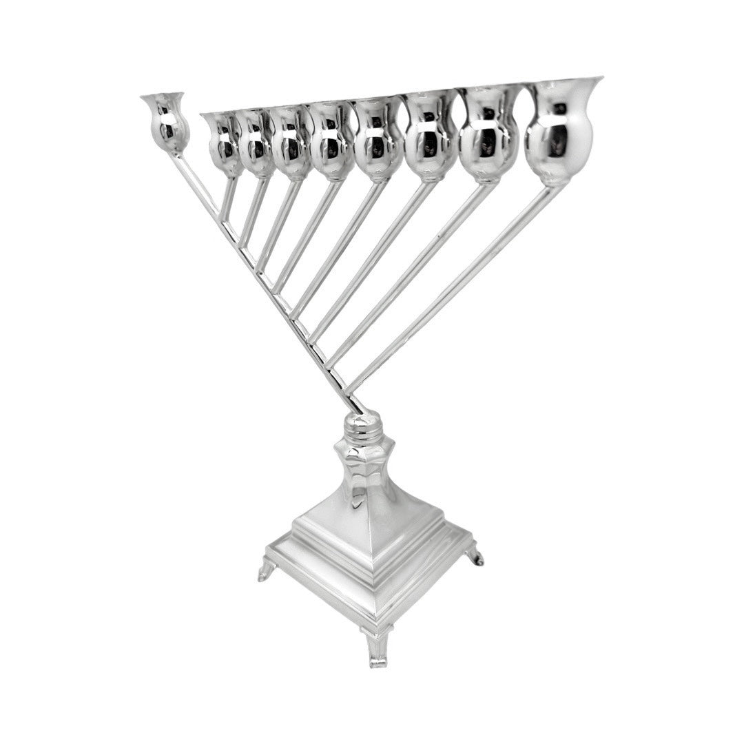 Kinor Menorah