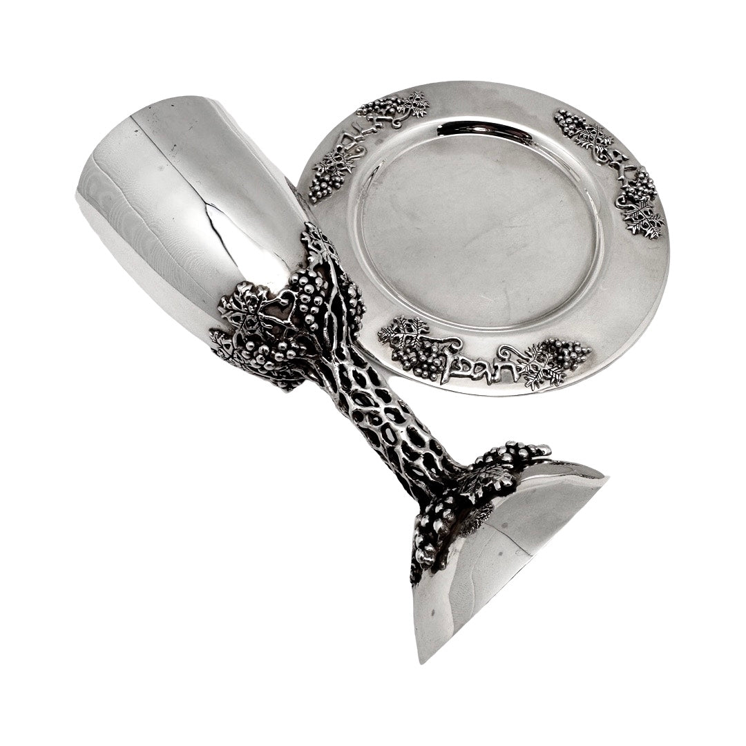 Kiddush Cup Grape Vine Set