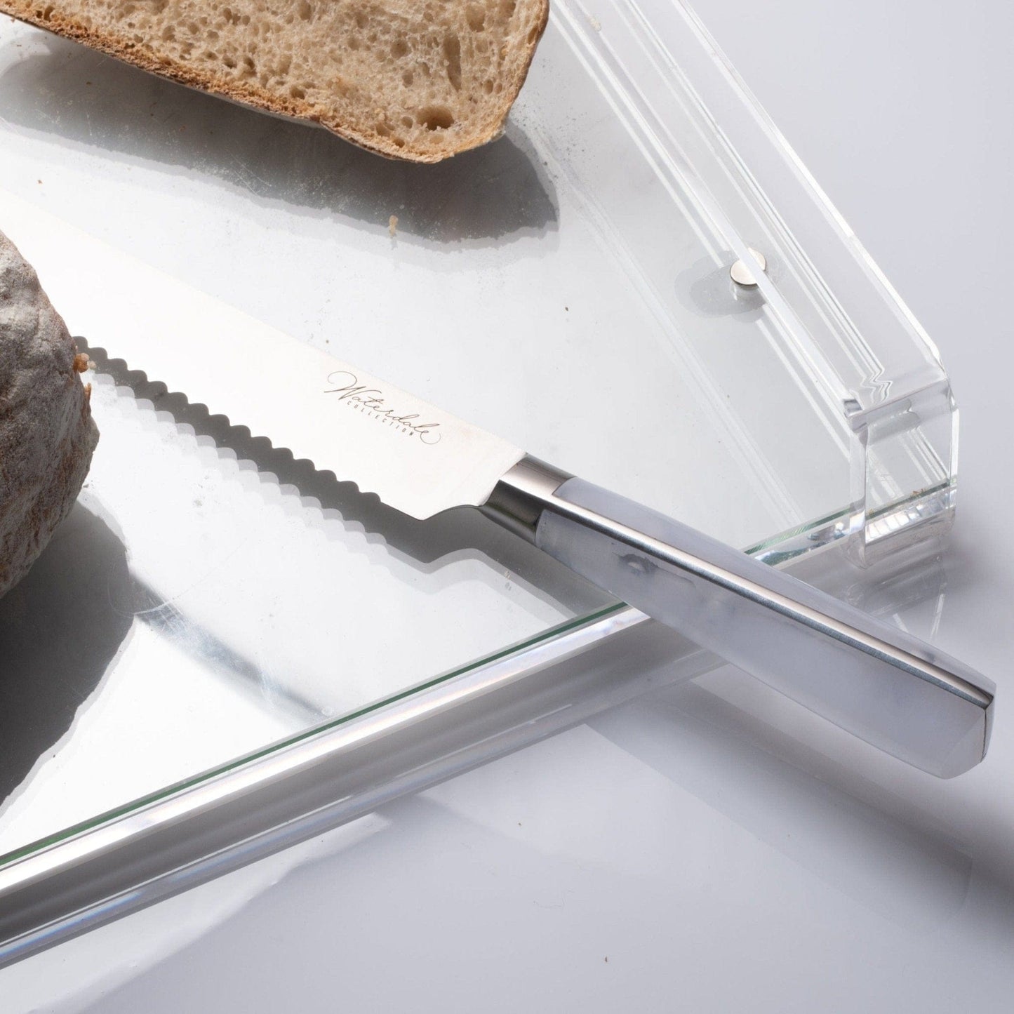 Bread Knife