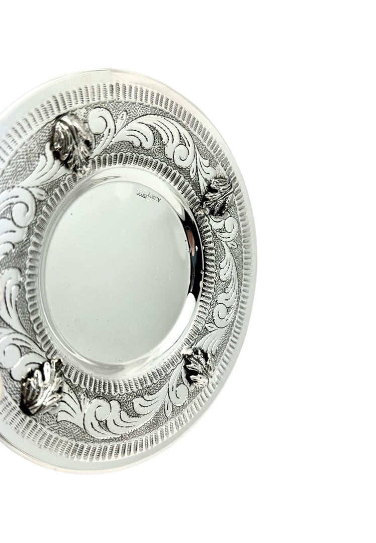 Casted Leaf Kiddush Cup Set Lines