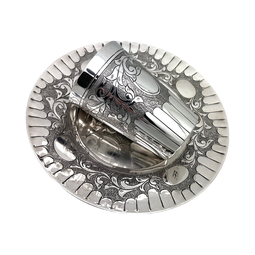 Chase and Oval Kiddush Cup Set