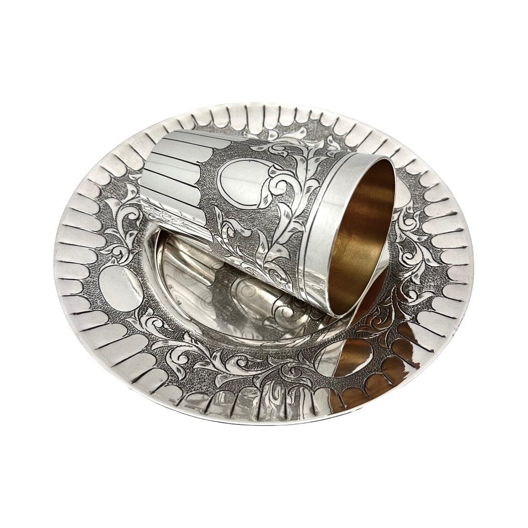 Chase and Oval Kiddush Cup Set
