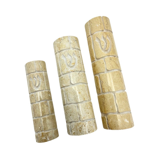 Kotel Mezuzah