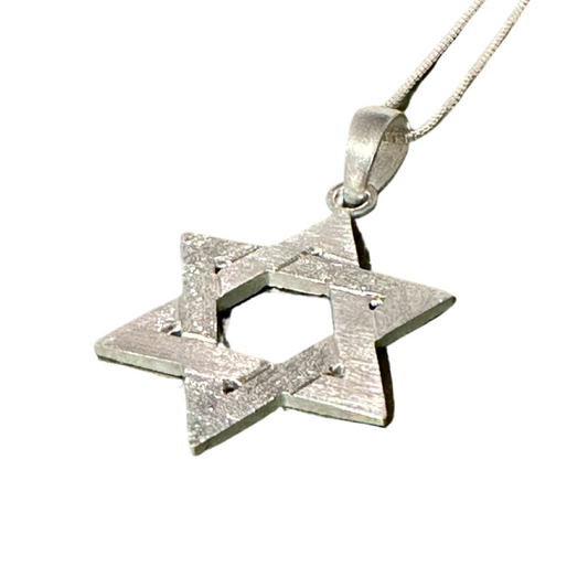 Star of David Textured Necklace