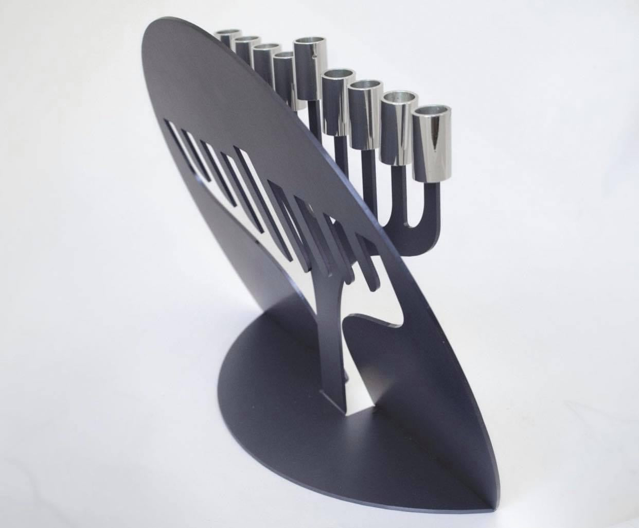 Bends Anodized Aluminum Chanukiya